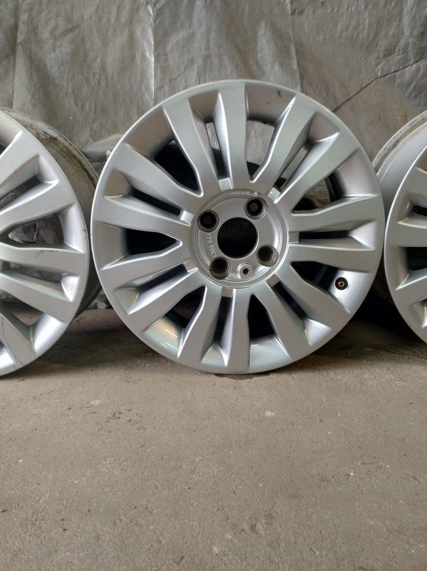 Felgi aluminiowe 4x100 6jx15 ET43 Renault