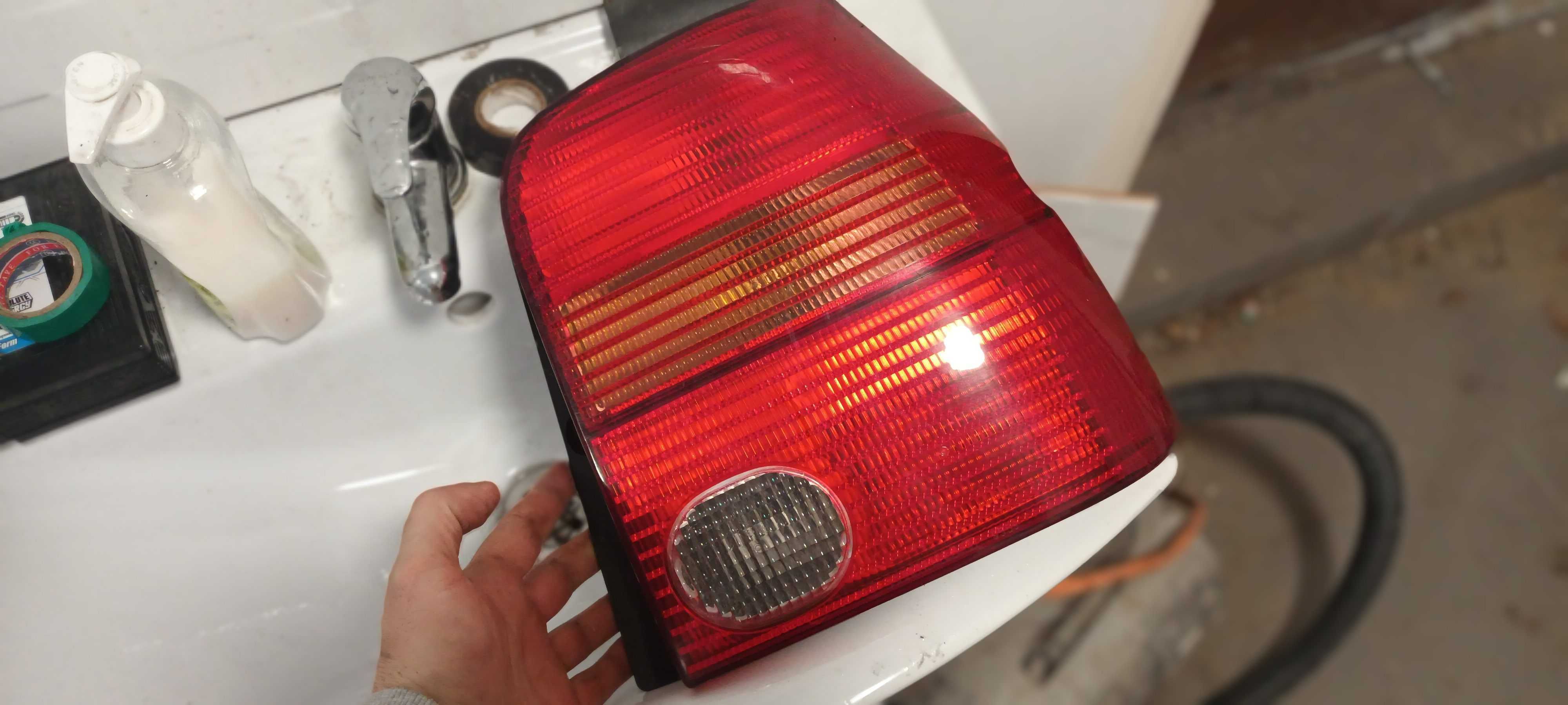 VW Lupo lampa prawa tył wysyłka