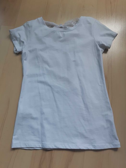 Nowa biała bluzka z koronką S/M