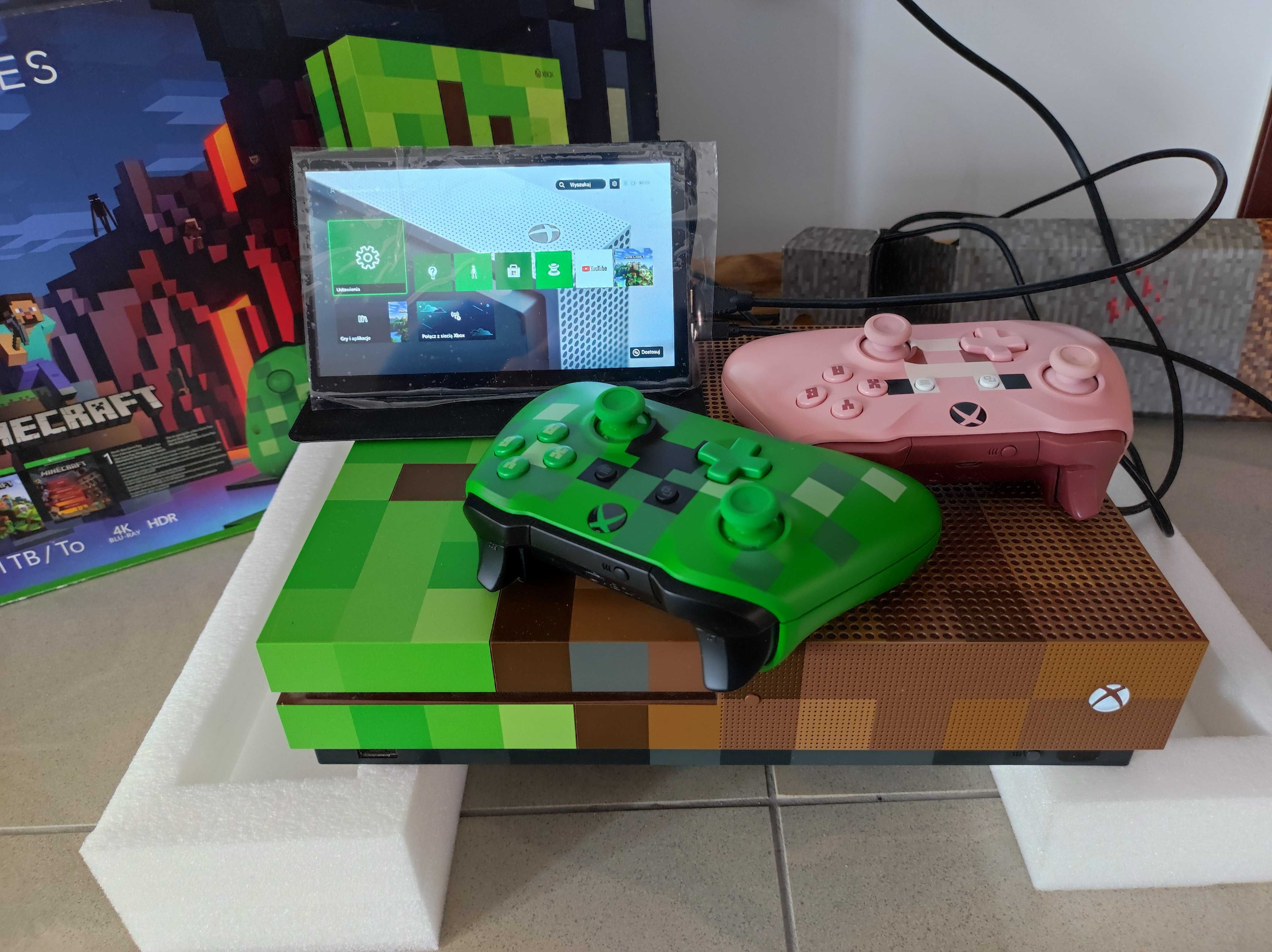 Xbox One S 1Tb model Minecraft 2 * Nowe pady + gra Far Cry 4