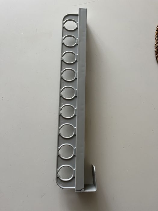 Висувний вішак, выдвижная вешалка