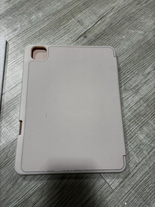 Чохол ipad 10.2” в гарному стані,ipad air чохол