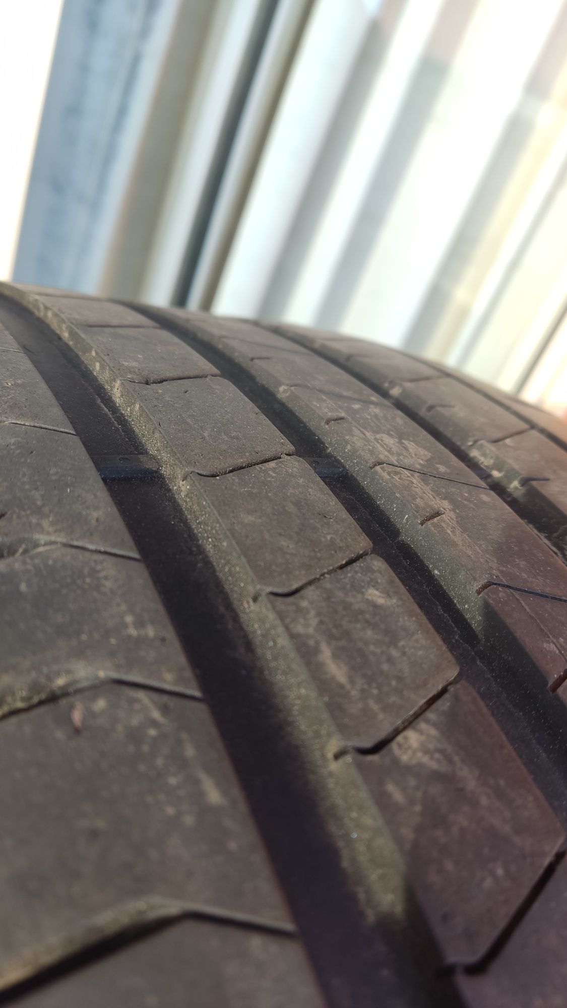 4 pneus Pirelli Pzero 285/40/R21 109Y