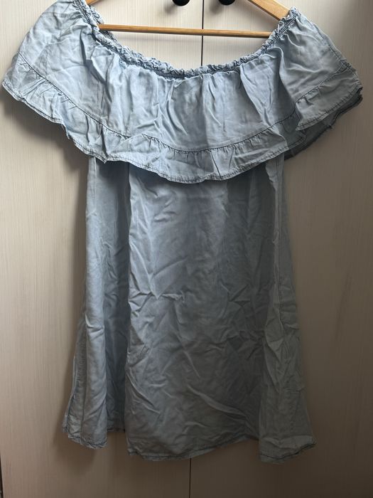 Безкоштовно бавовняні дві сукні і штани розміру С