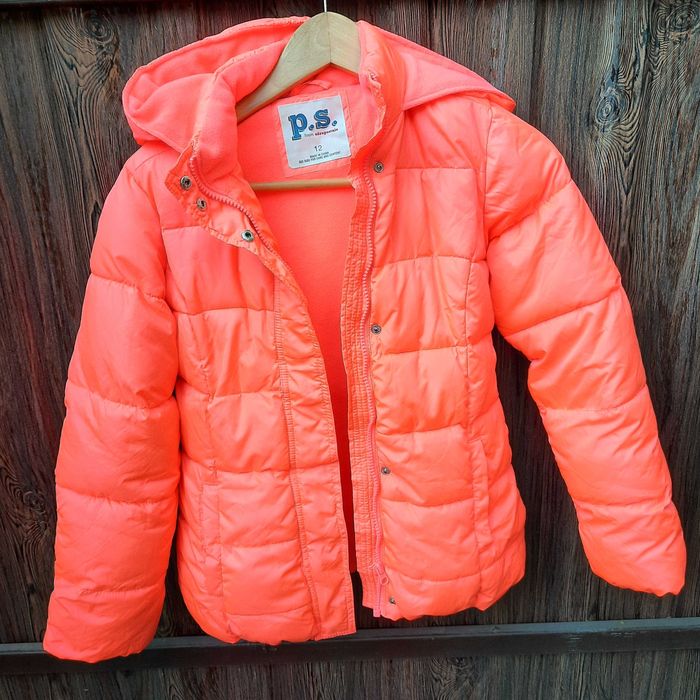 Продам теплую куртку Aeropostal в отличном состоян., на девочку Р.12л.