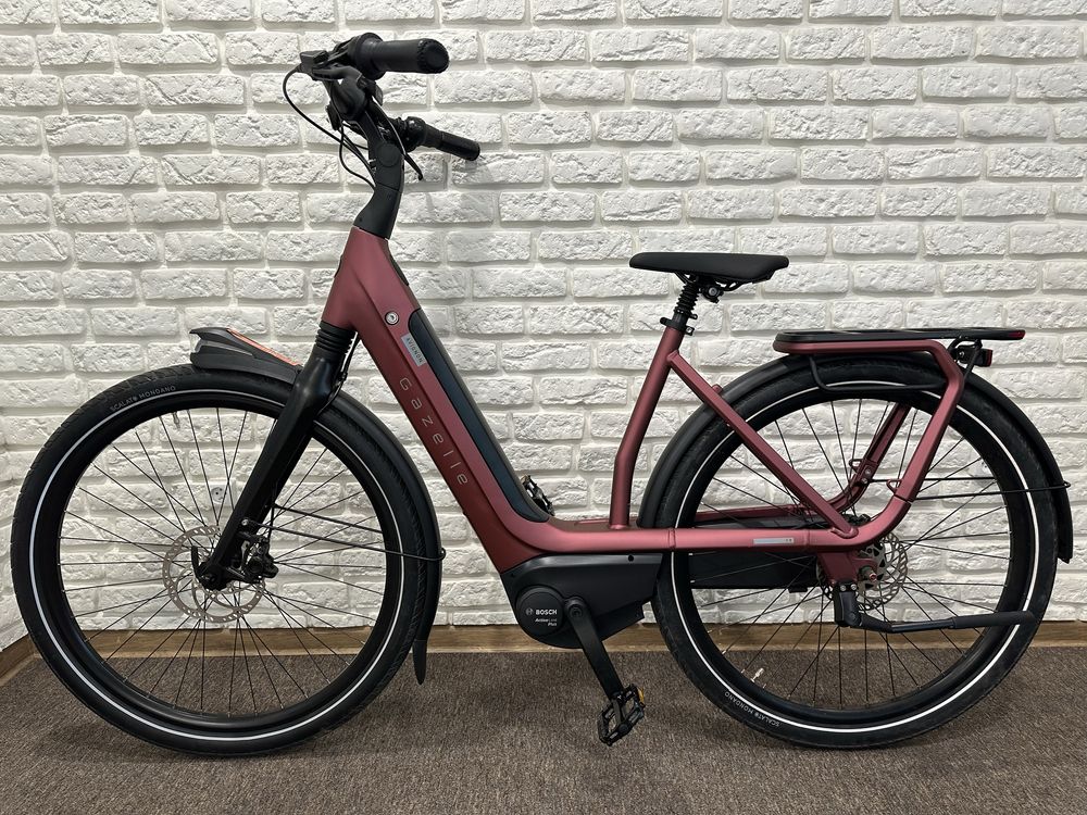 Rower elektryczny Gazelle Avignon C8 demo