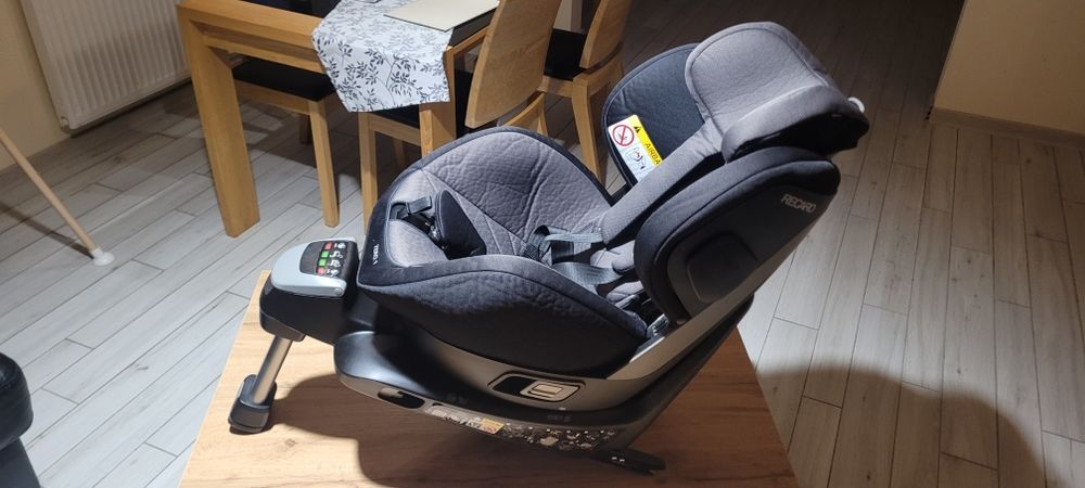 Fotelik Recaro Zero 1 0-18m