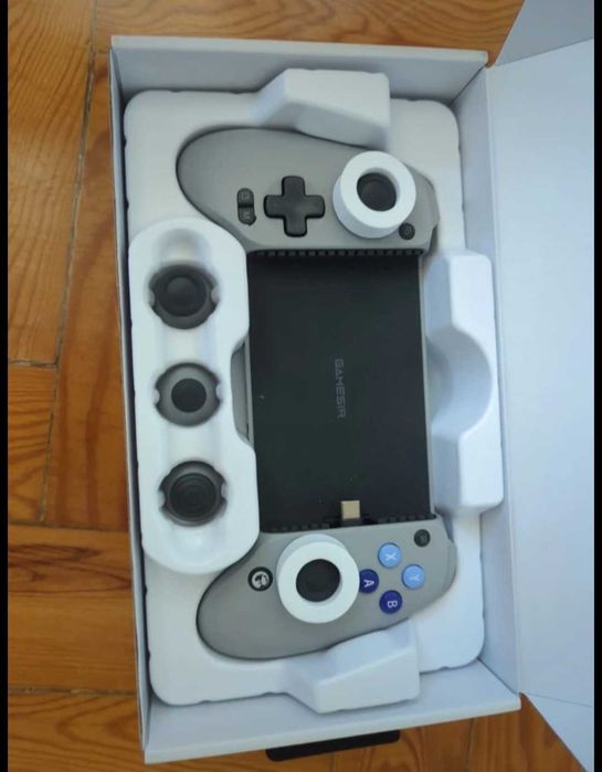 Galileo Gamesir G8 controller