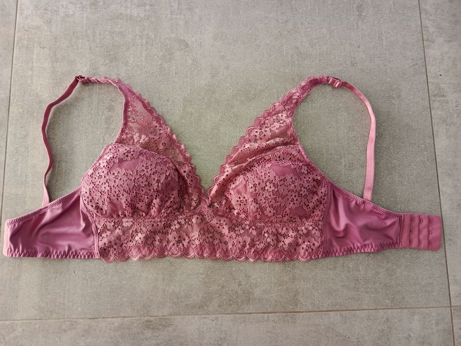 Top koronkowy , różowy .