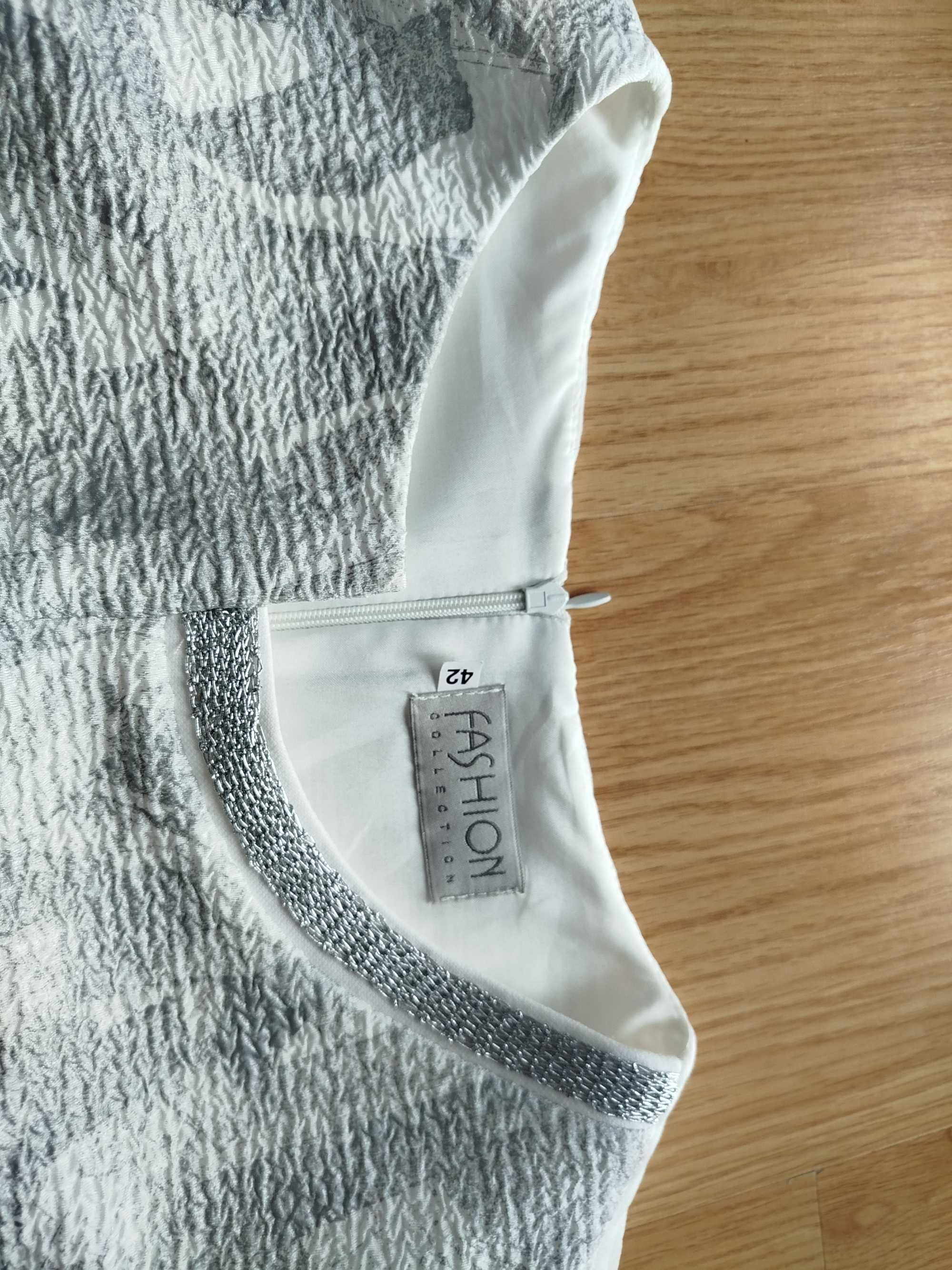 Elegancka sukienka kremowo- szara ze srebrnymi dodatkami, rozmiar 42