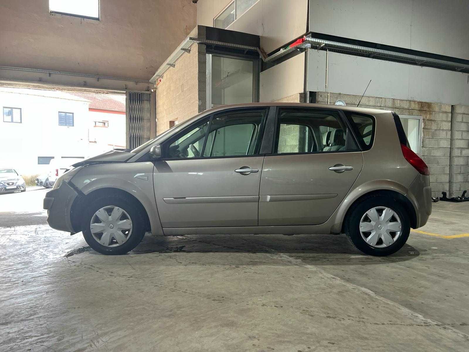 Renault Scénic 1.5 dCi Confort 110Cv