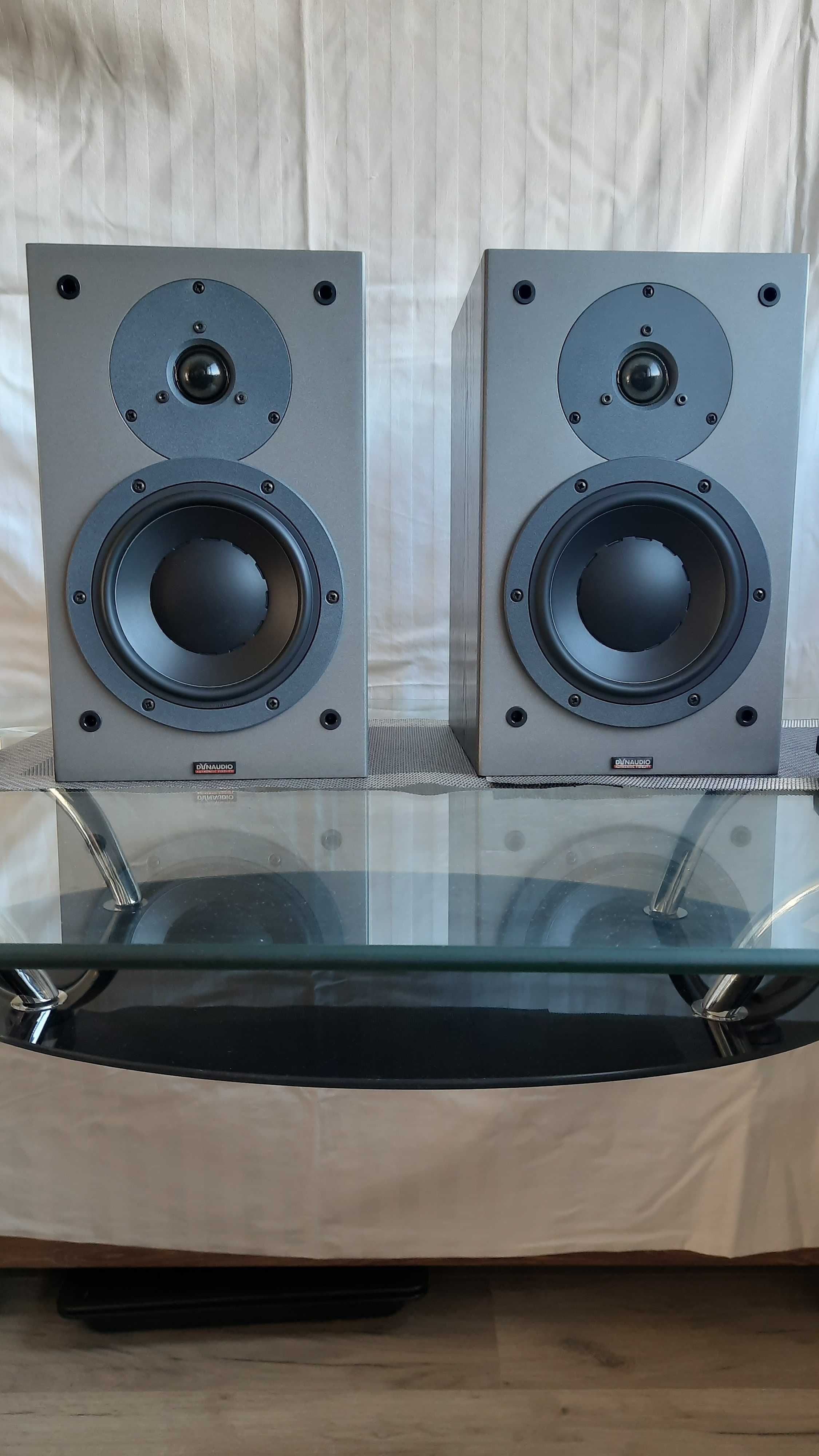 Dynaudio audience 52se