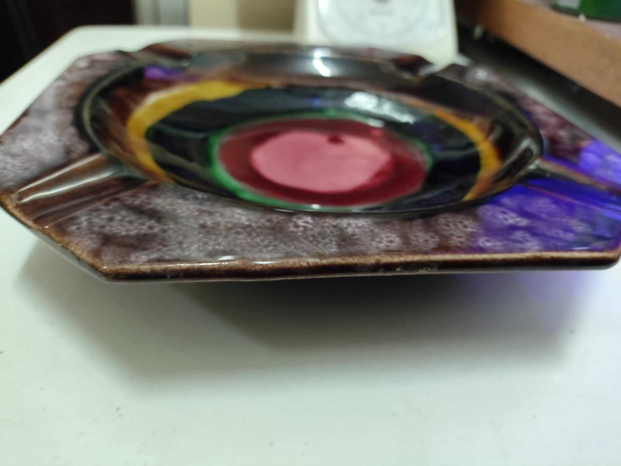 Lindo Cinzeiro vintage antigo ceramica Arte deco