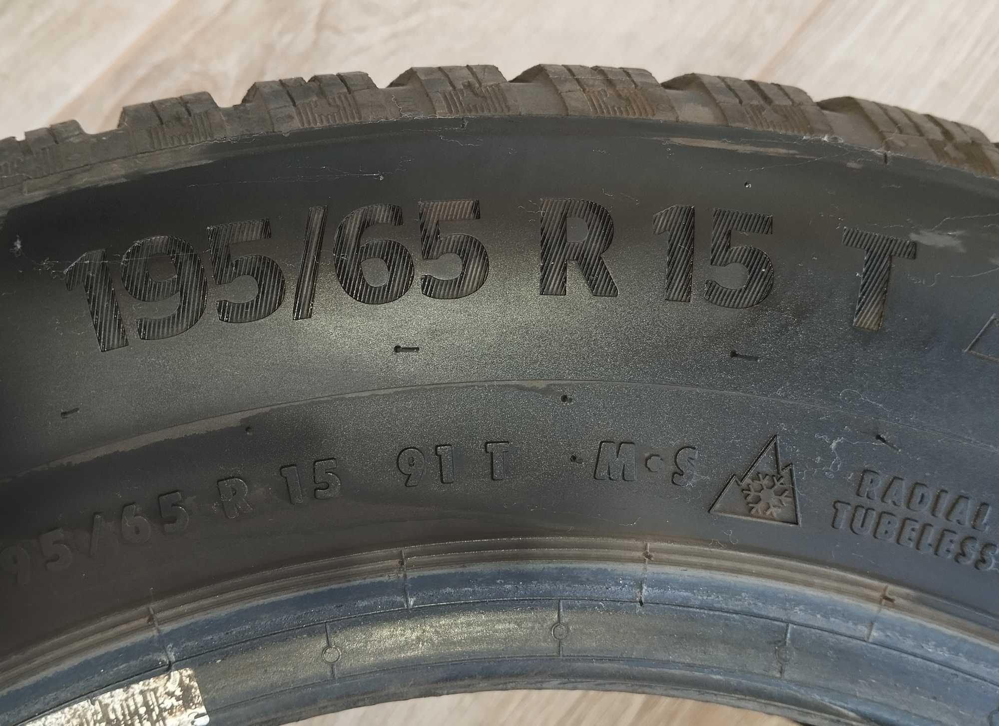 Резина зимова 195/65 R15 Continental (ціна за 1 шт.)