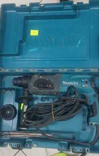 Перфоратор Makita HR2470