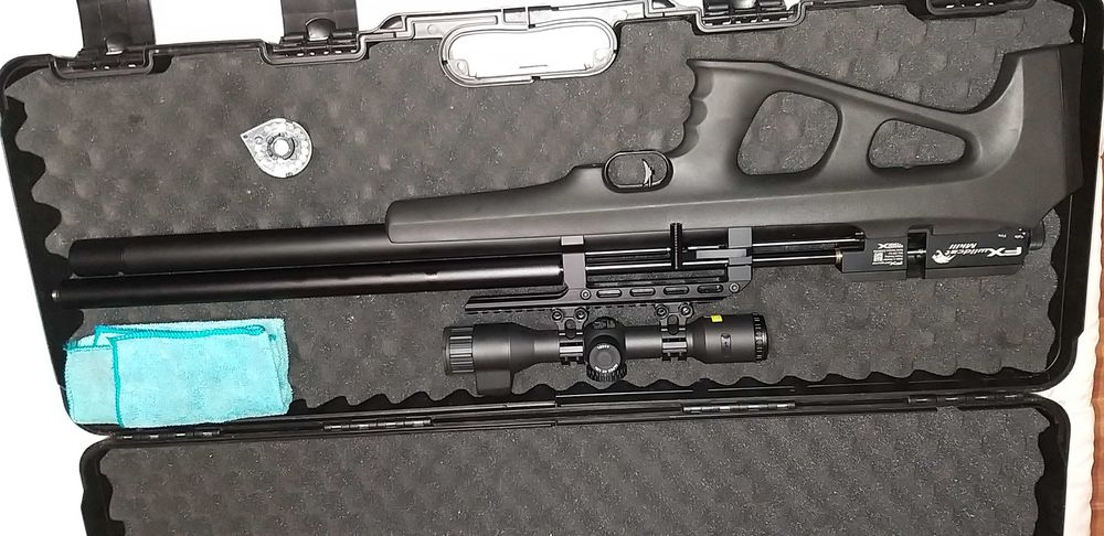 PCP FX Wildcat MK3 Sniper .22/5.5 + moderador de som Weihrauch