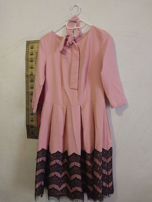 Вечірнє рожеве плаття