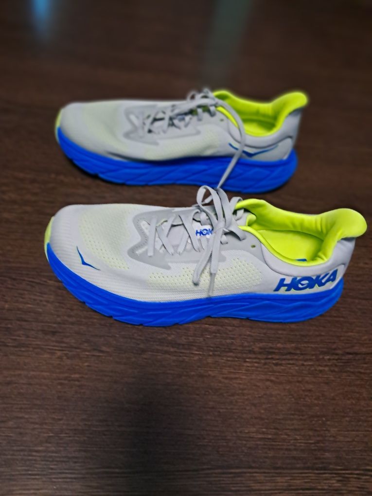 Кросівки HOKA ONE ONE Arahi 7.   Р 46  29.5см