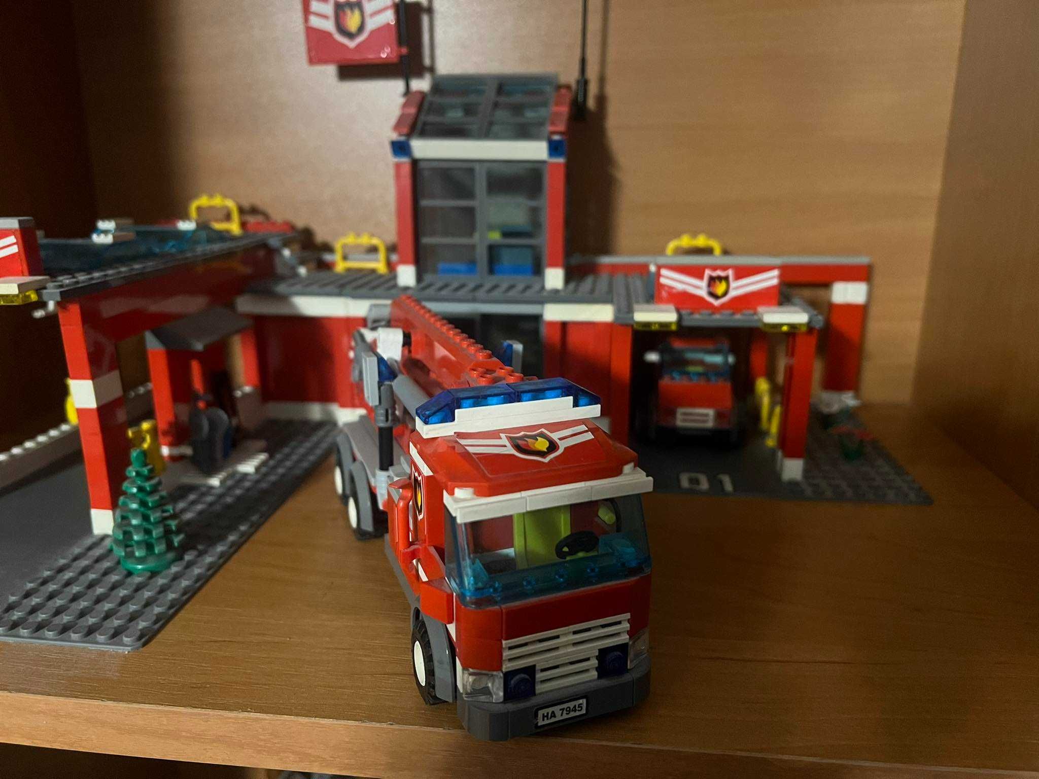 Lego City 7945  Remiza strażacka Straż Pożarna