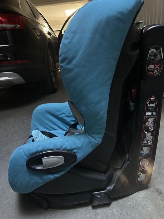 Cadeira Auto Bebeconfort Axiss - giratória