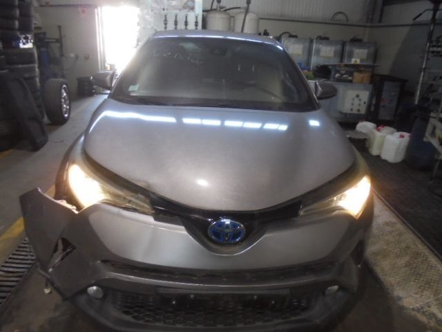 Carro MOT: 2ZRFXE CXVEL: CVFC TOYOTA CHR 2017 1.8 HYBRID 122CV 5P CINZENTO GASOLINA