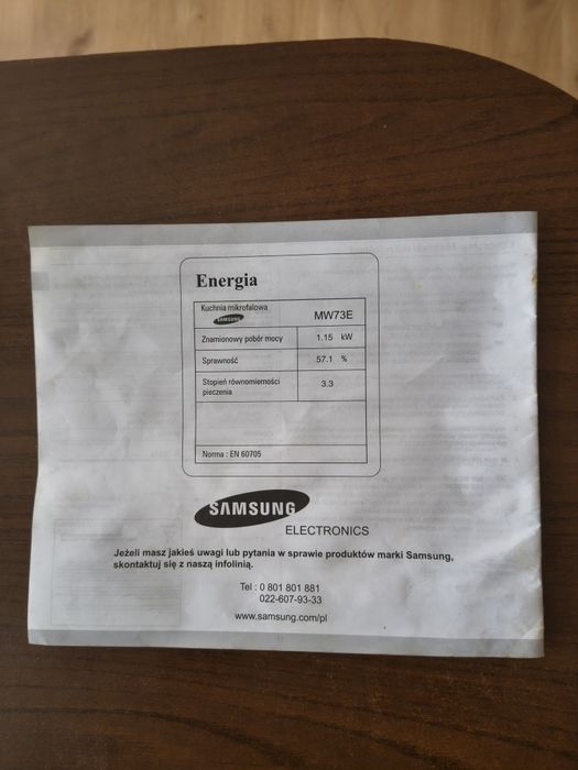 Sprzedam kuchenkę mikrofalową SAMSUNG.TANIO! Używana Tylko Pół Roku!!d