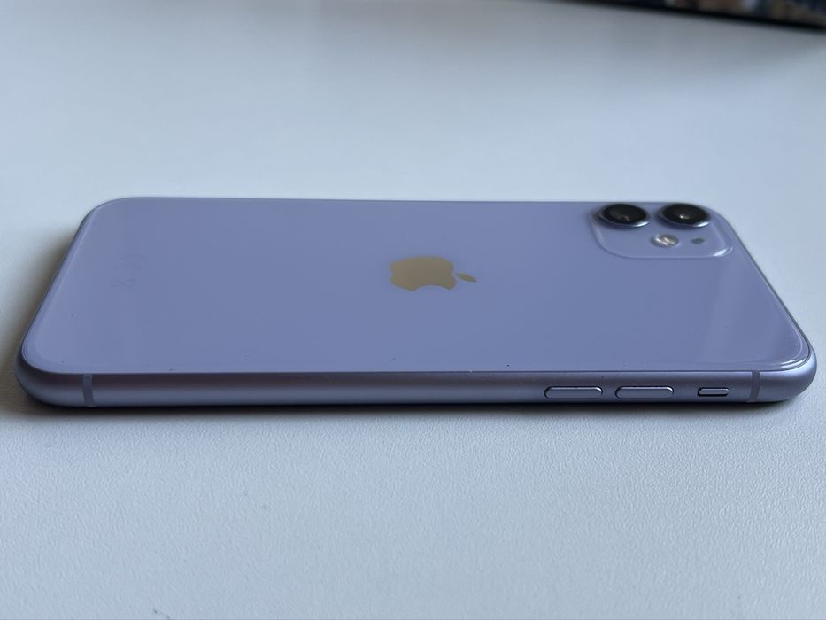 Apple IPhone 11 64GB fioletowy purple + oryginalny kabel lightning