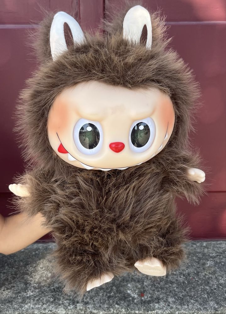 LABUBU GRANDE (38 cm)
