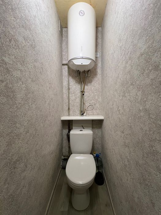 Снимите двухкомнатную квартиру на улице Сухомлинского, Слобожанское