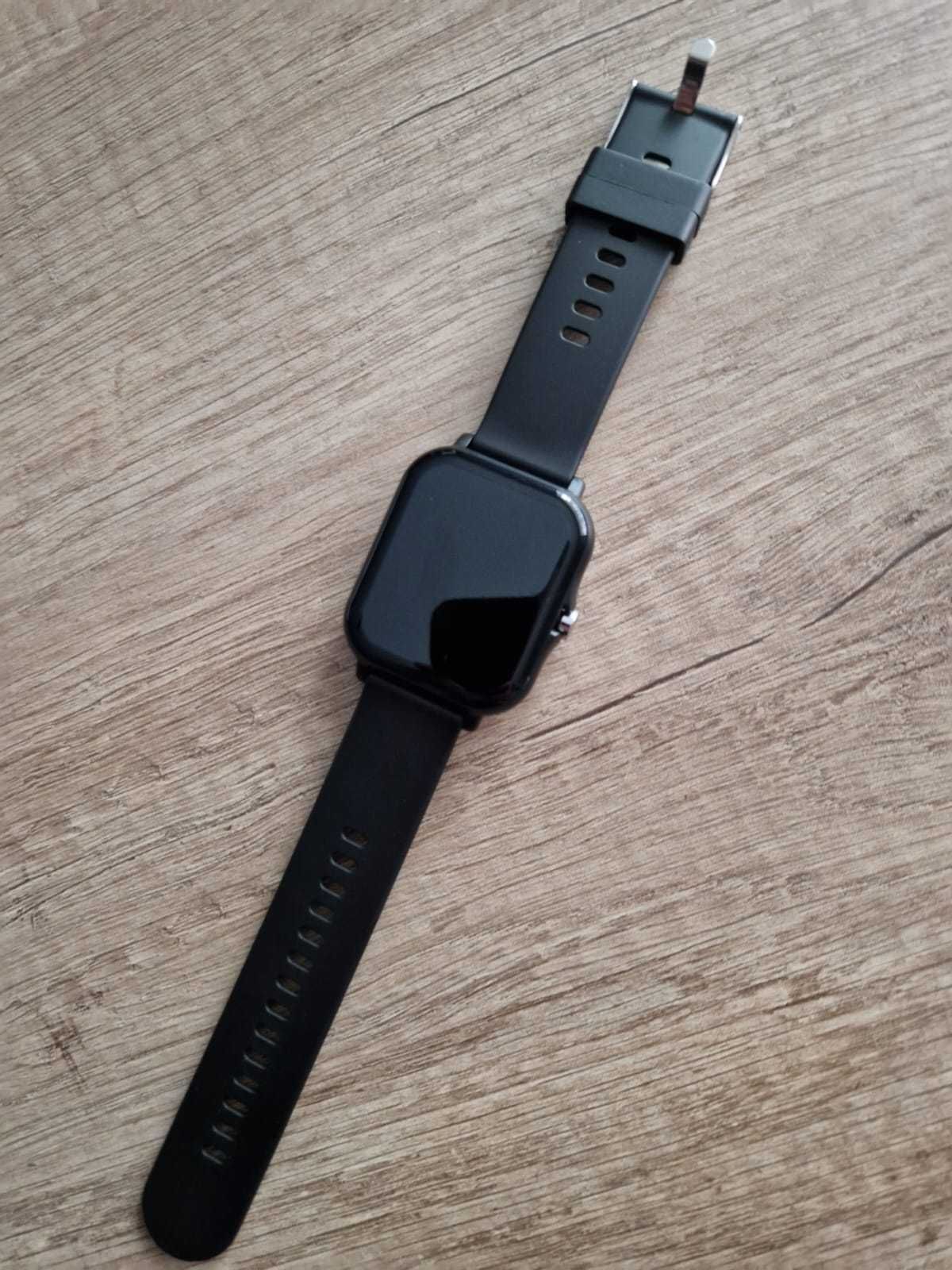 Smartwatch czarny nowy