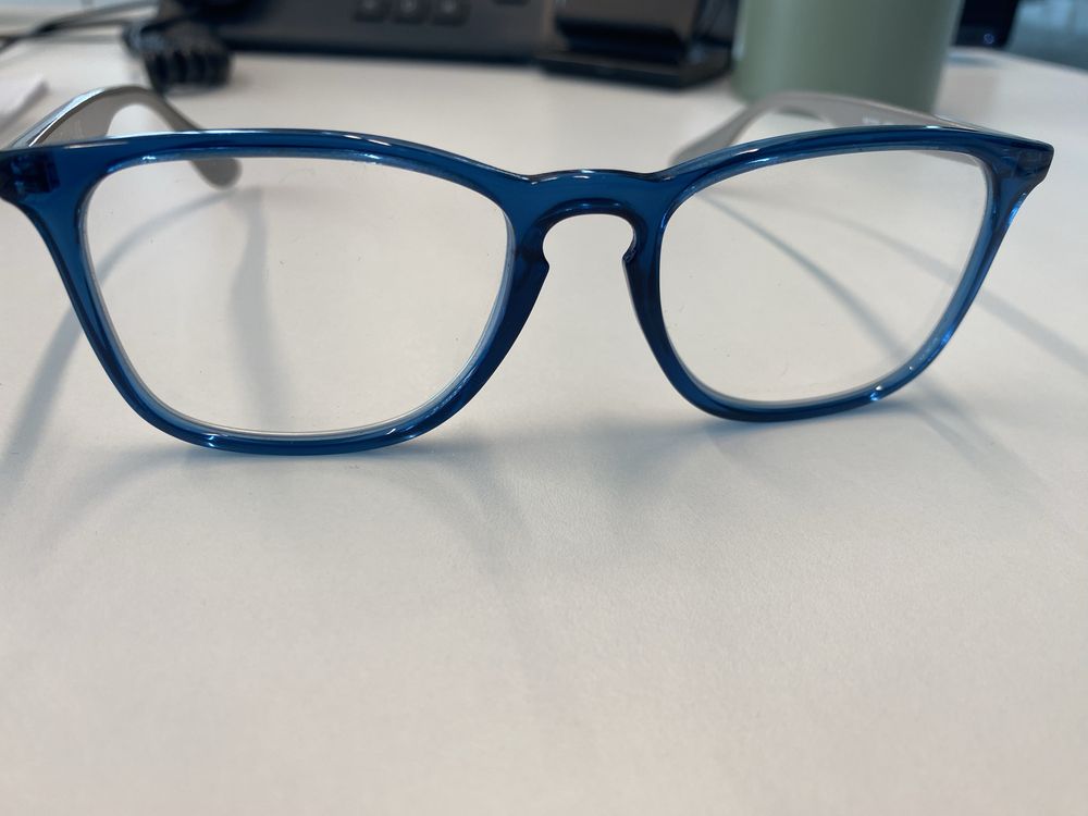 Vendo Armação RayBan