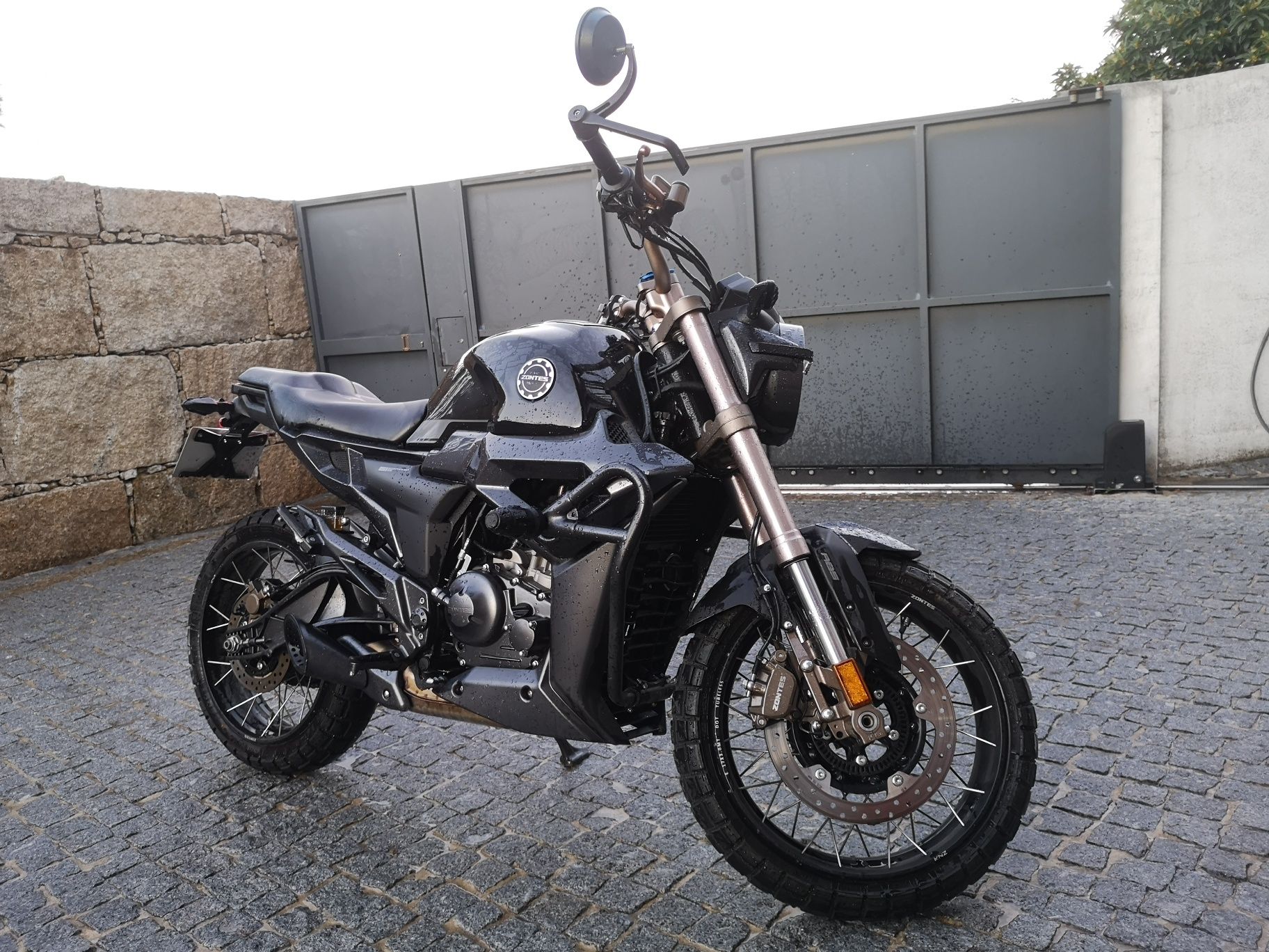 Zontes G1X 125cc de 2021 – Excelente Estado com Melhorias