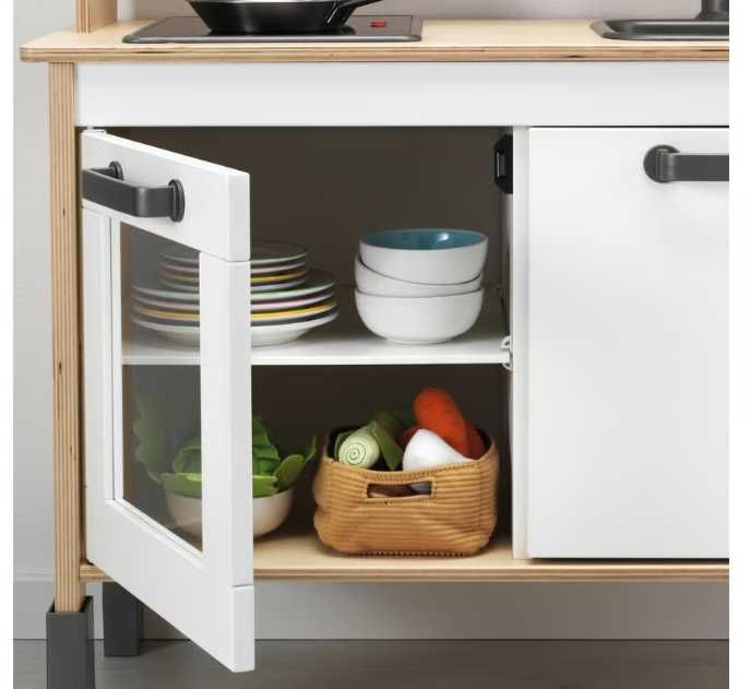 Cozinha infantil  Ikea,  semi nova, pouco uso