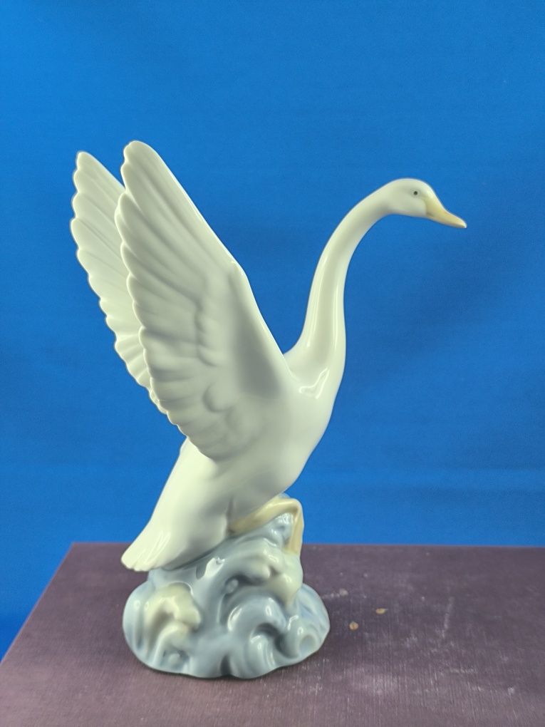 Łabędź Nao by Lladro Hiszpania #porcelana #ptak #ozdoba