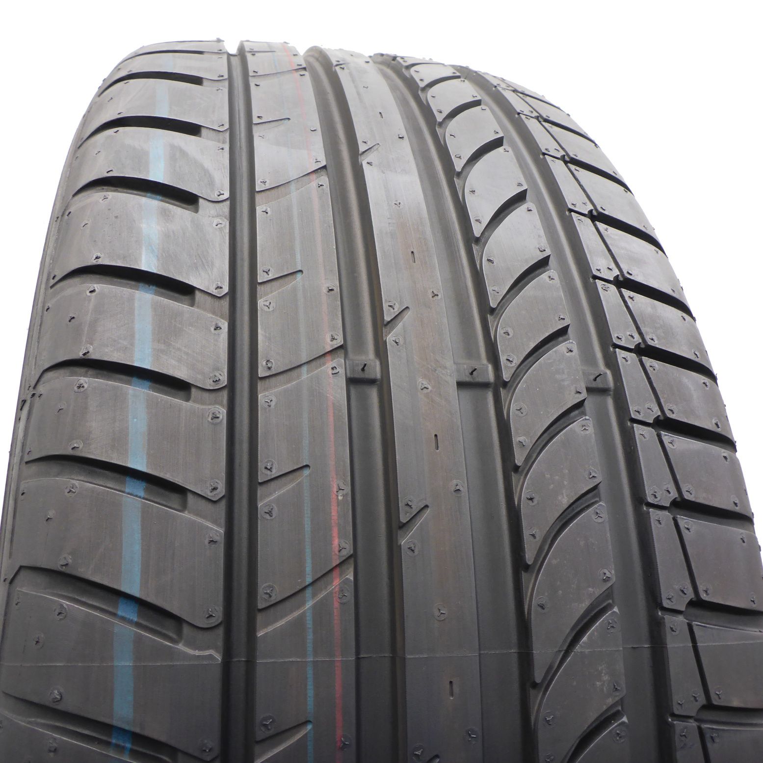 Opona 235/55/17 Dunlop 235/55R17 103W XL Maxx  Letnie 2017 Nieużywana
