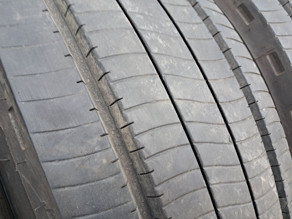 Резина всесезонна, причіпна, 235/75 R17.5 Fulda Ecotonn