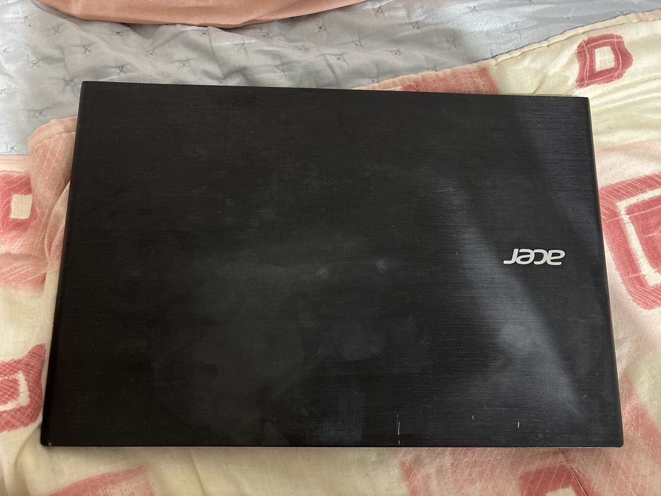 Computador Acer E5-573-C2HY