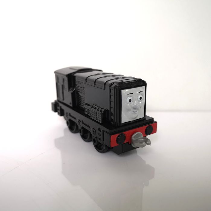 Lokomotywa Diesel z Tomek i przyjaciele, Adventures, Mattel