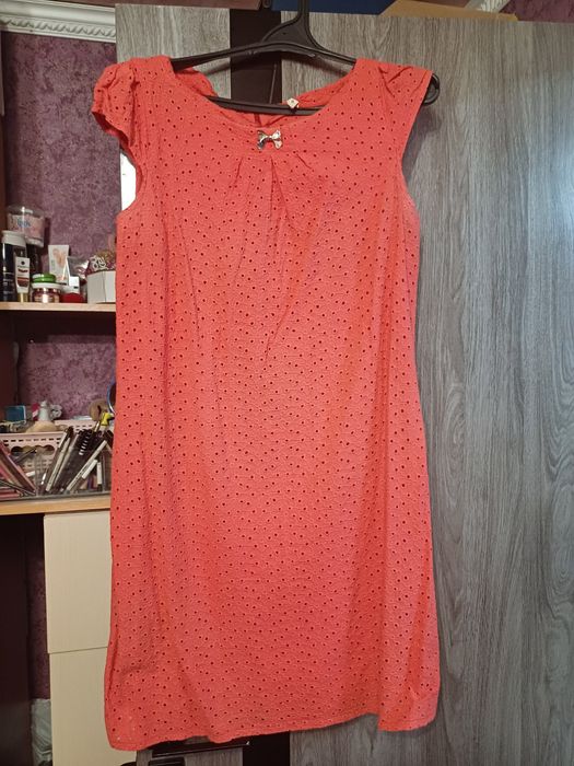 Продам    платье