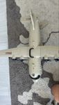 Avião do exército para brincar