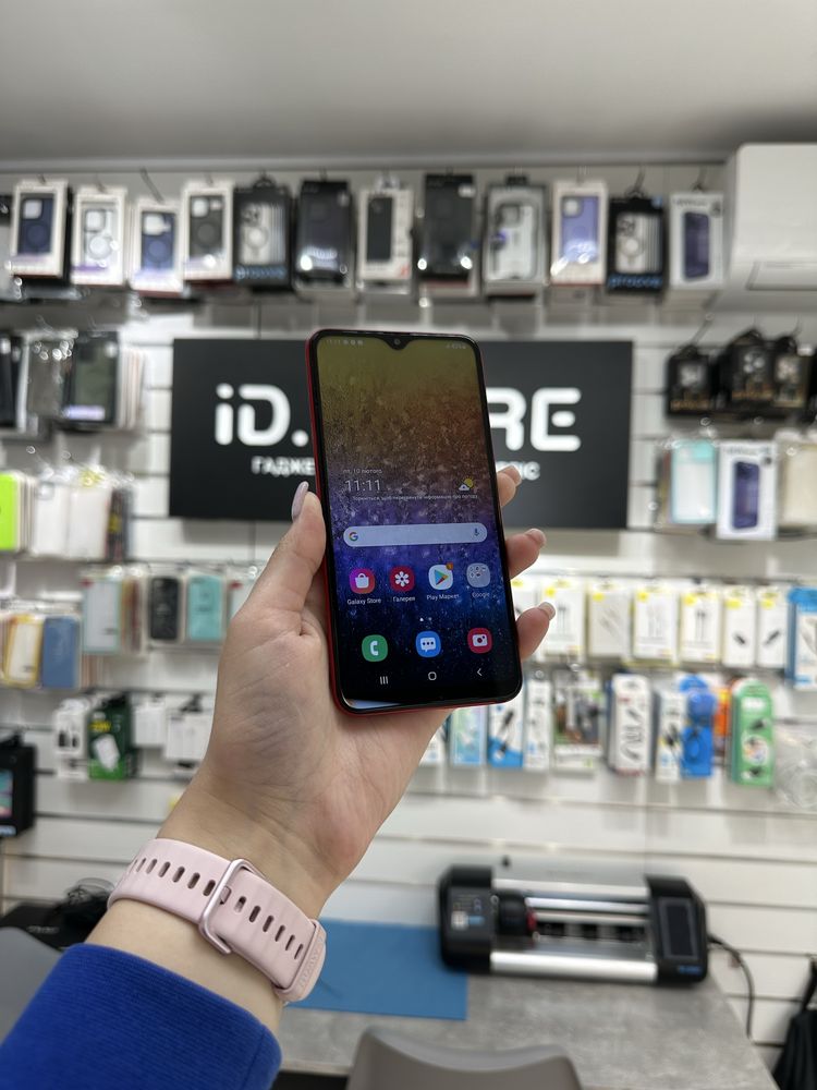 Б/У Мобільний Телефон Samsung Galaxy A10 2/32 Gb Red з гарантією