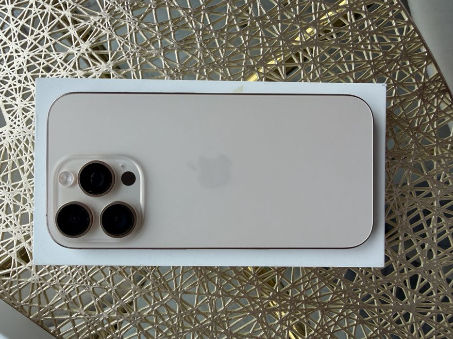 iPhone 16 Pro | 128GB | Tytan Pustynny