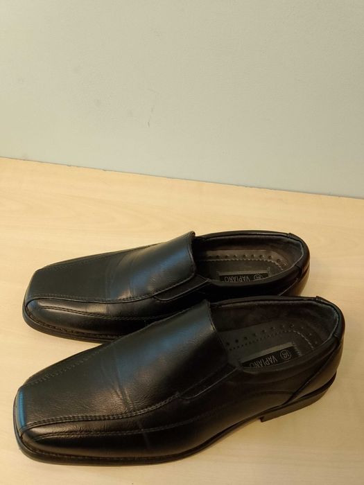 Klasyczne  półbuty chłopięce