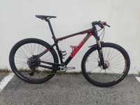 Bicicleta de carbono giant xtc