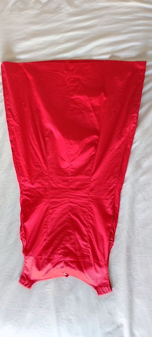 Vestido curto vermelho marca Caroll