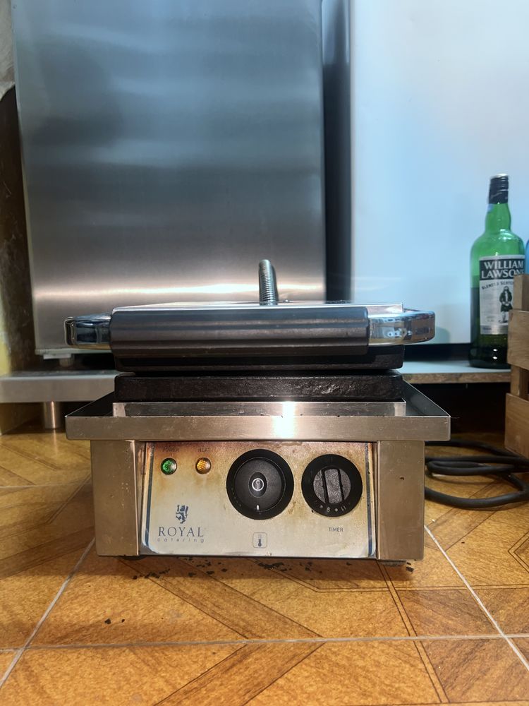 Vendo maquina de waffles industrial da ROYAL