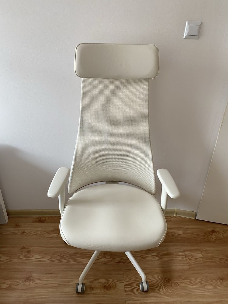 Krzesło biurowe Ikea model JÄRVFJÄLLET Grann biały