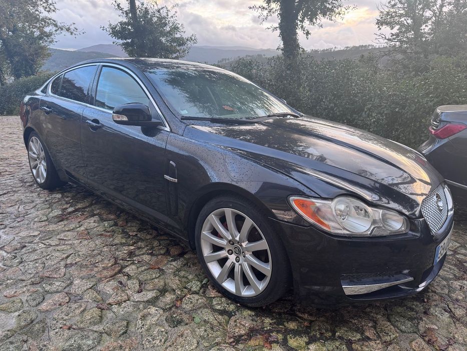 Jaguar XF 2.7 D V6 Premium Luxury