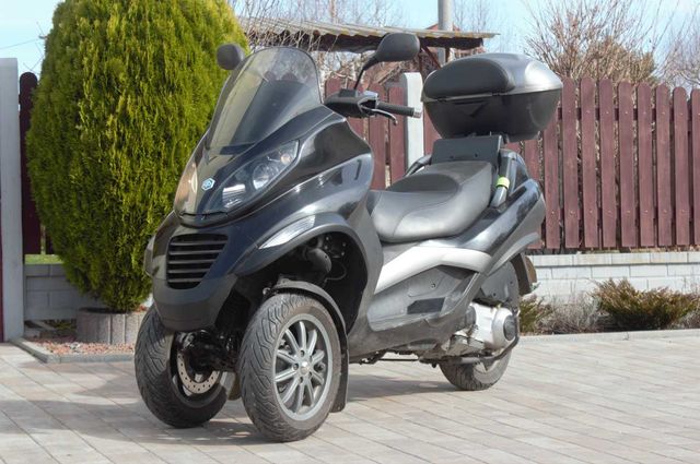 Skuter Piaggio MP3 125