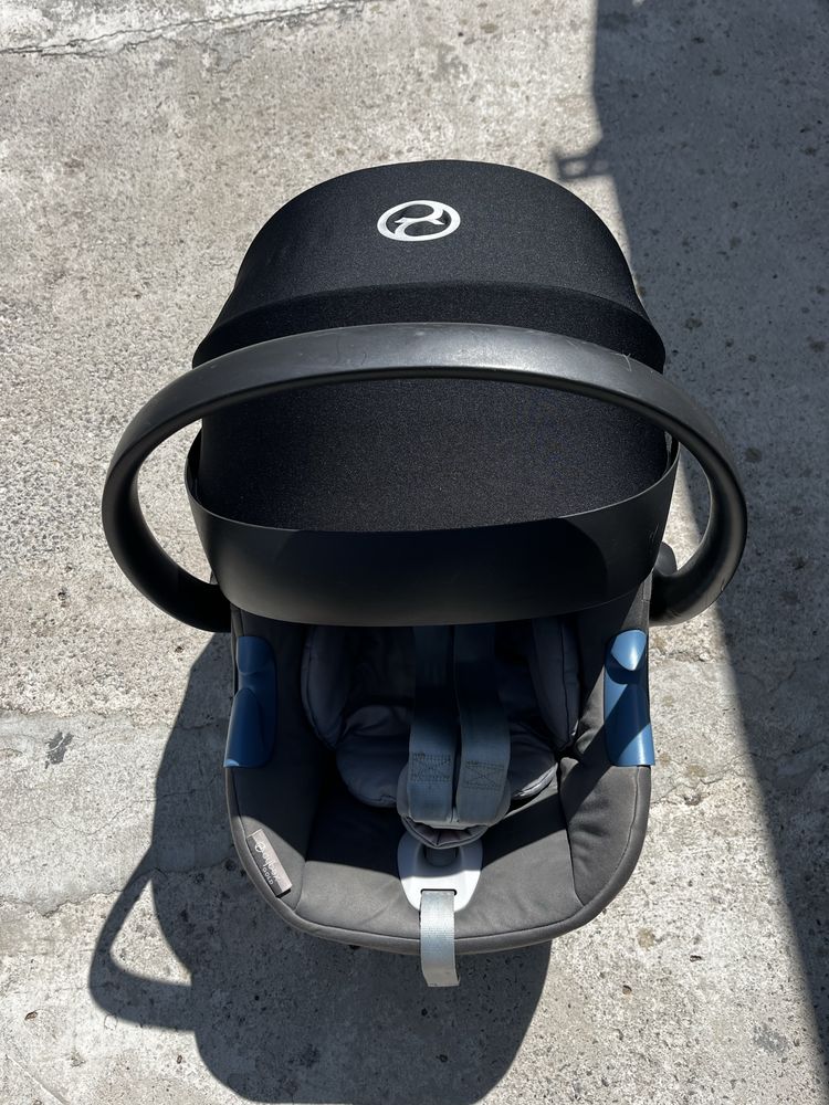 Автокрісло Cybex Aton M